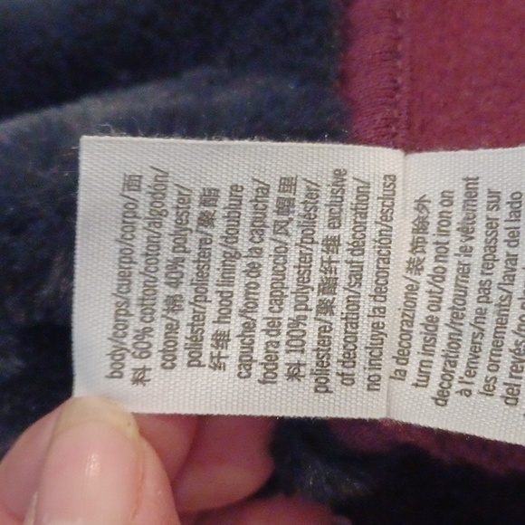 4/$80 Burgundy Zippered Hoodie - Size XS (Fits More Like Small/Medium) - Picture 12 of 12